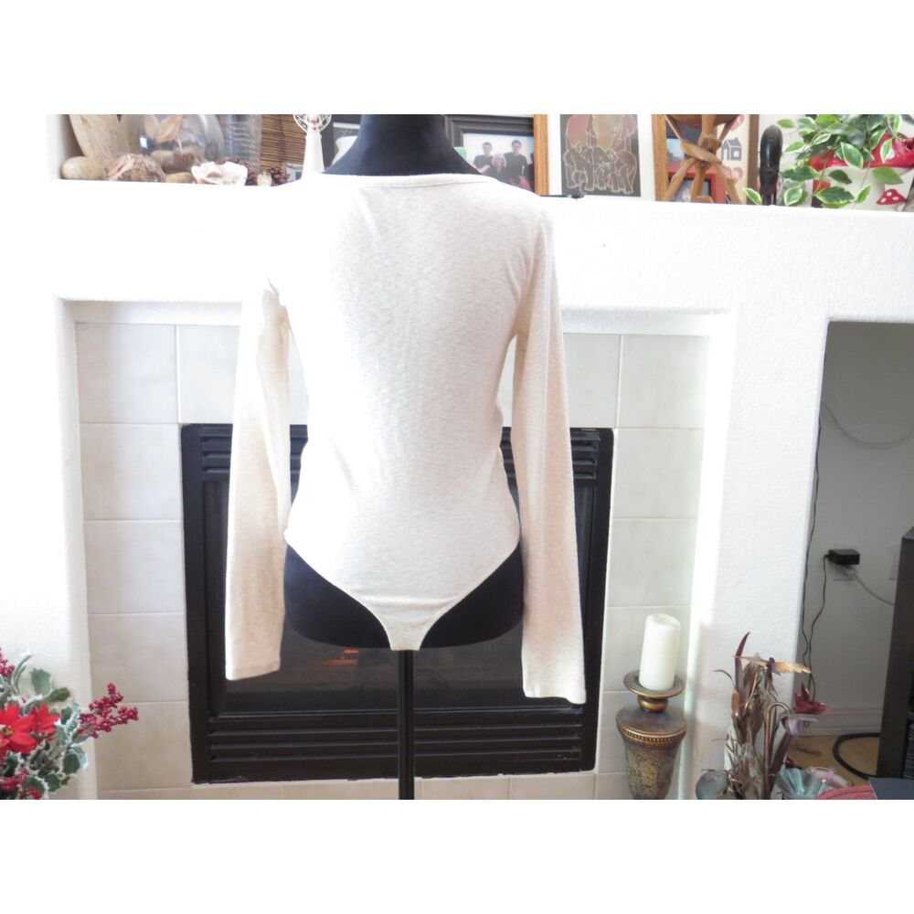 Aerie Women's Ribbed Long Sleeve Bodysuit Coquette/Minimalist Oatmeal M EUC - Picture 6 of 9